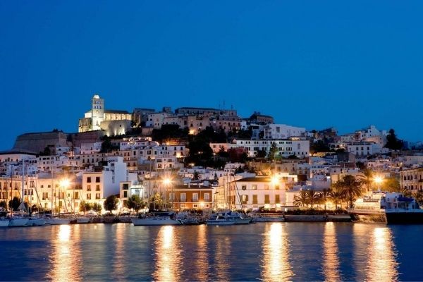 encantos-de-ibiza-dmediterraneo
